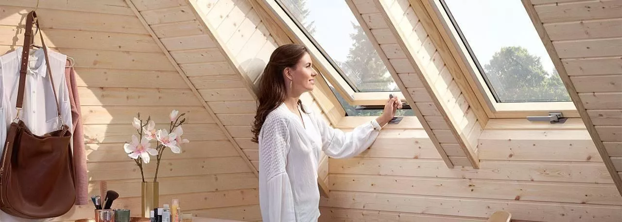 VELUX Стандарт GZR 3050B (Ручка снизу) 66х98 см купить в екатеринбурге