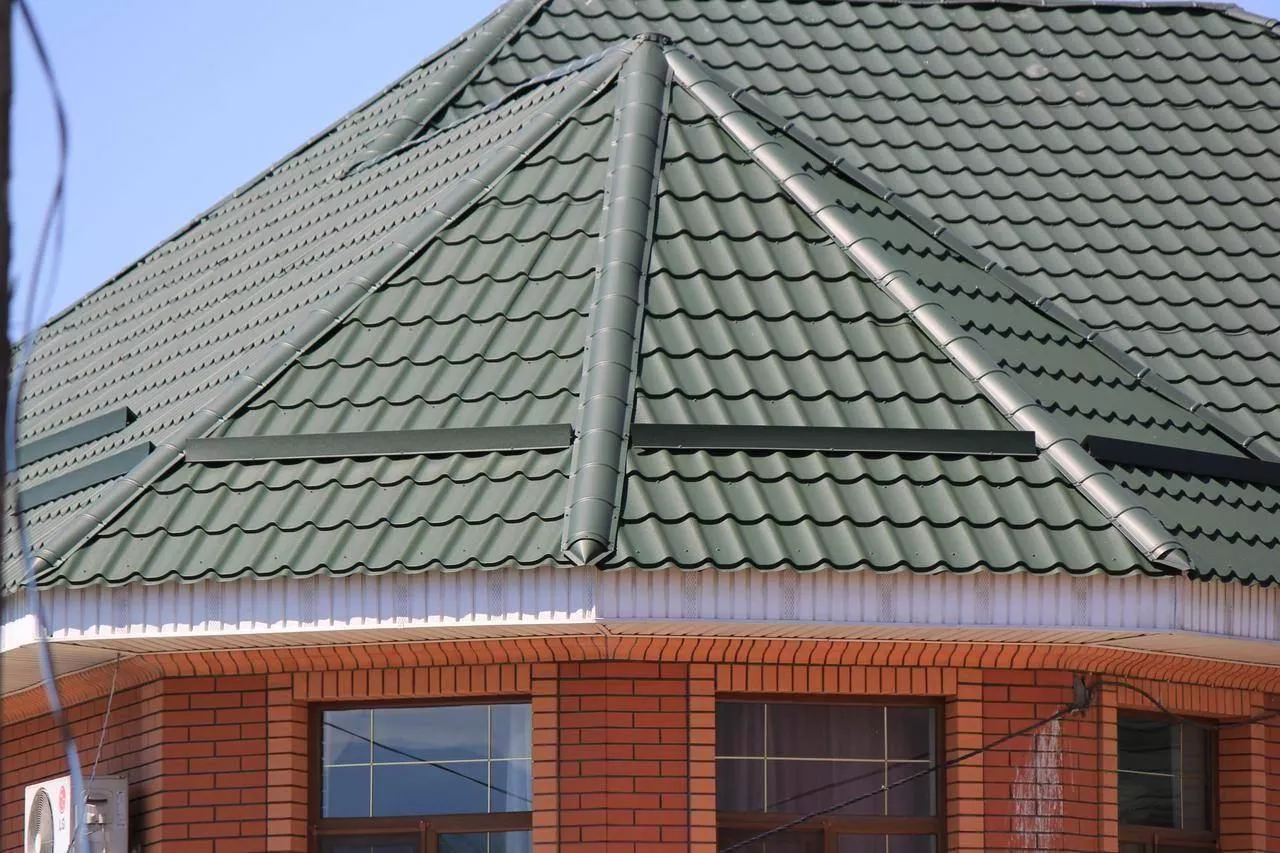 Металлочерепица Ламонтерра-XL VikingMP 0.45 мм RAL 3005 купить в екатеринбурге