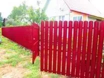Штакетник Grand Line М-образный А фигурный 0,45 PE RAL 3003 Рубиново-красный купить в екатеринбурге