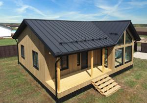 Разбираем плюсы и минусы фальцевой кровли из оцинкованной стали: виды фальцев, особенности конструкции, срок службы, требования к монтажу и эксплуатации. Подробный обзор для частного и коммерческого строительства.