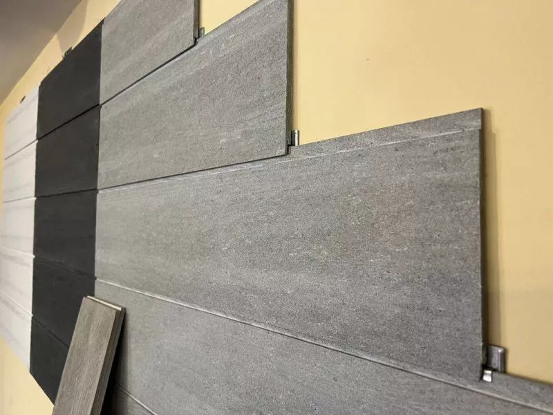 Фиброцементный сайдинг FCS wood click шип-паз ФАКТУРА ДЕРЕВА серый в массе купить в екатеринбурге