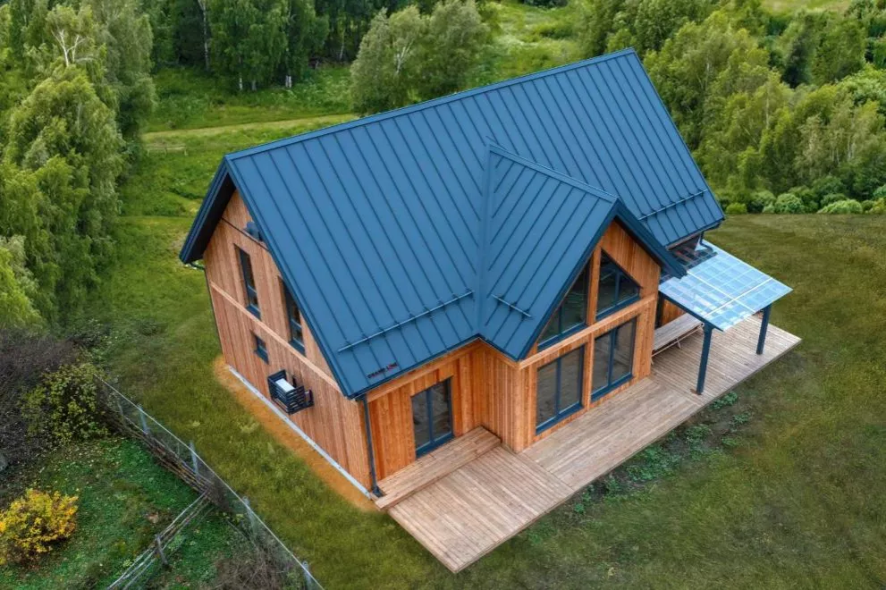 Кликфальц Grand Line 0,5 Satin Matt с пленкой на замках RAL 7024 мокрый асфальт купить в екатеринбурге