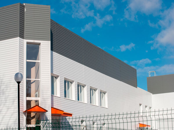 Лучший металлический сайдинг: все, что нужно знать для правильного выбора в Екатеринбурге в Екатеринбурге лучший металлический сайдинг