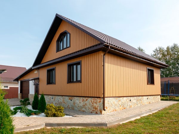 МЕТАЛЛИЧЕСКИЙ САЙДИНГ БРУС