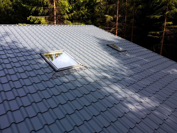 односкатная крыша из металлочерепицы