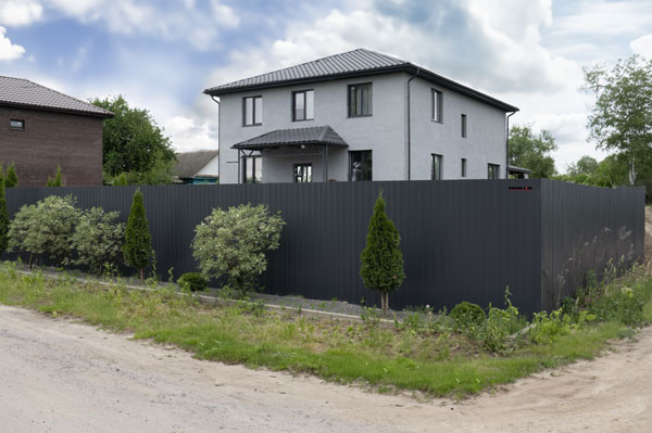 забор для дома профлист