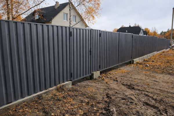 заборы для частного из профнастила