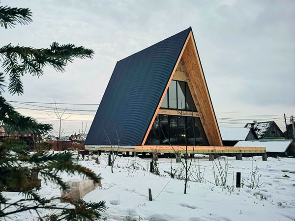 двухскатная крыша из профлиста