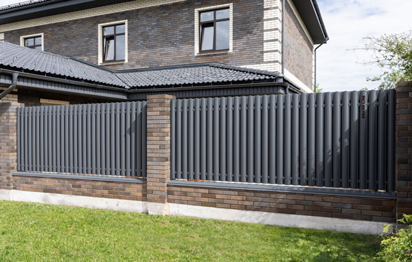 столбы для штакетника